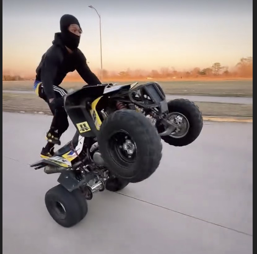 J.PAPE riding photo